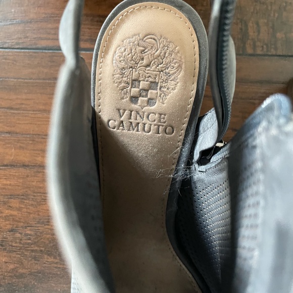 Vince Camuto gray open toed heeled booties - Picture 3 of 7